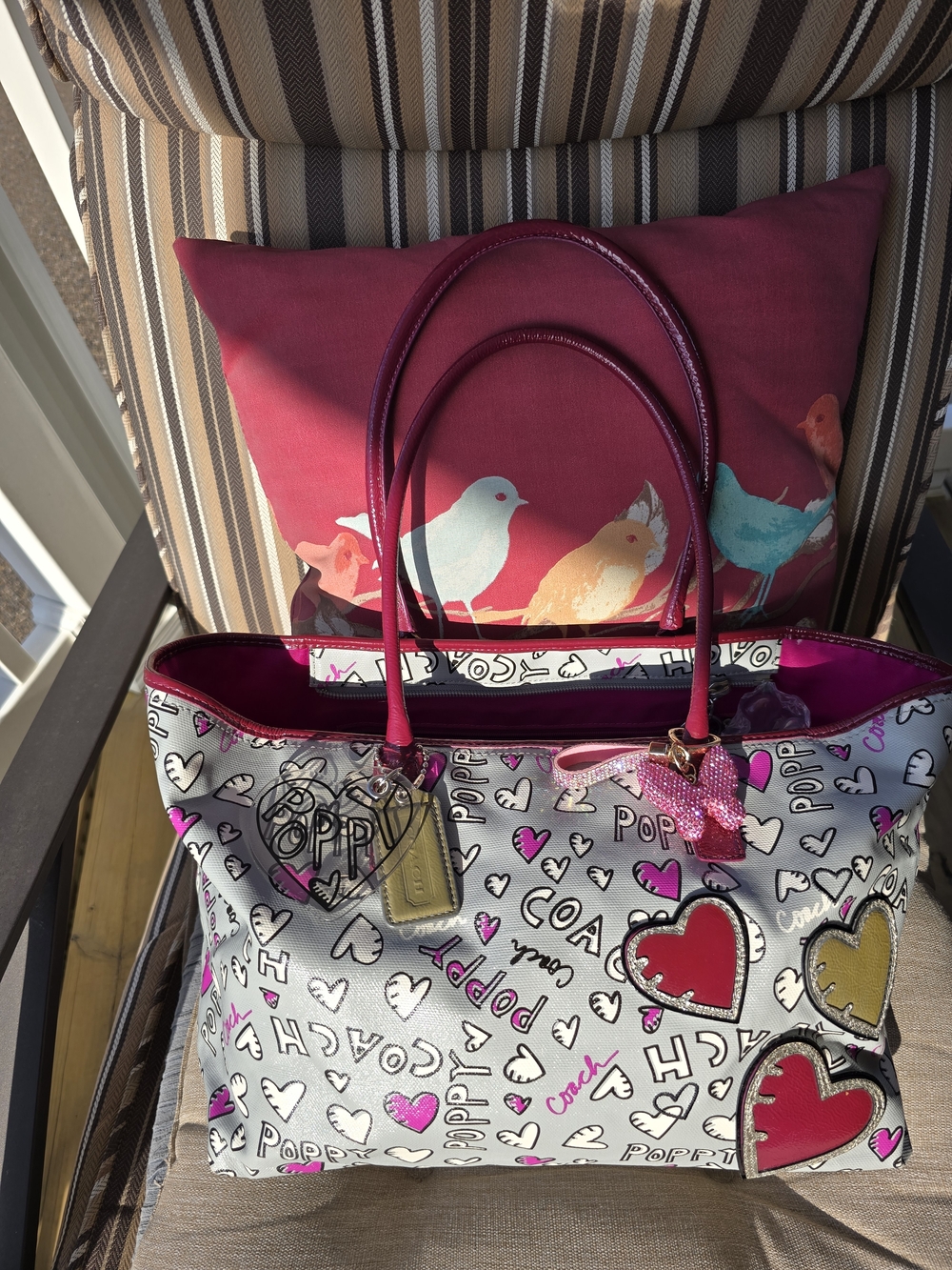Coach Poppy 2 Piece White & Pink Heart Tote 16x10 EUC - Picture 3 of 4